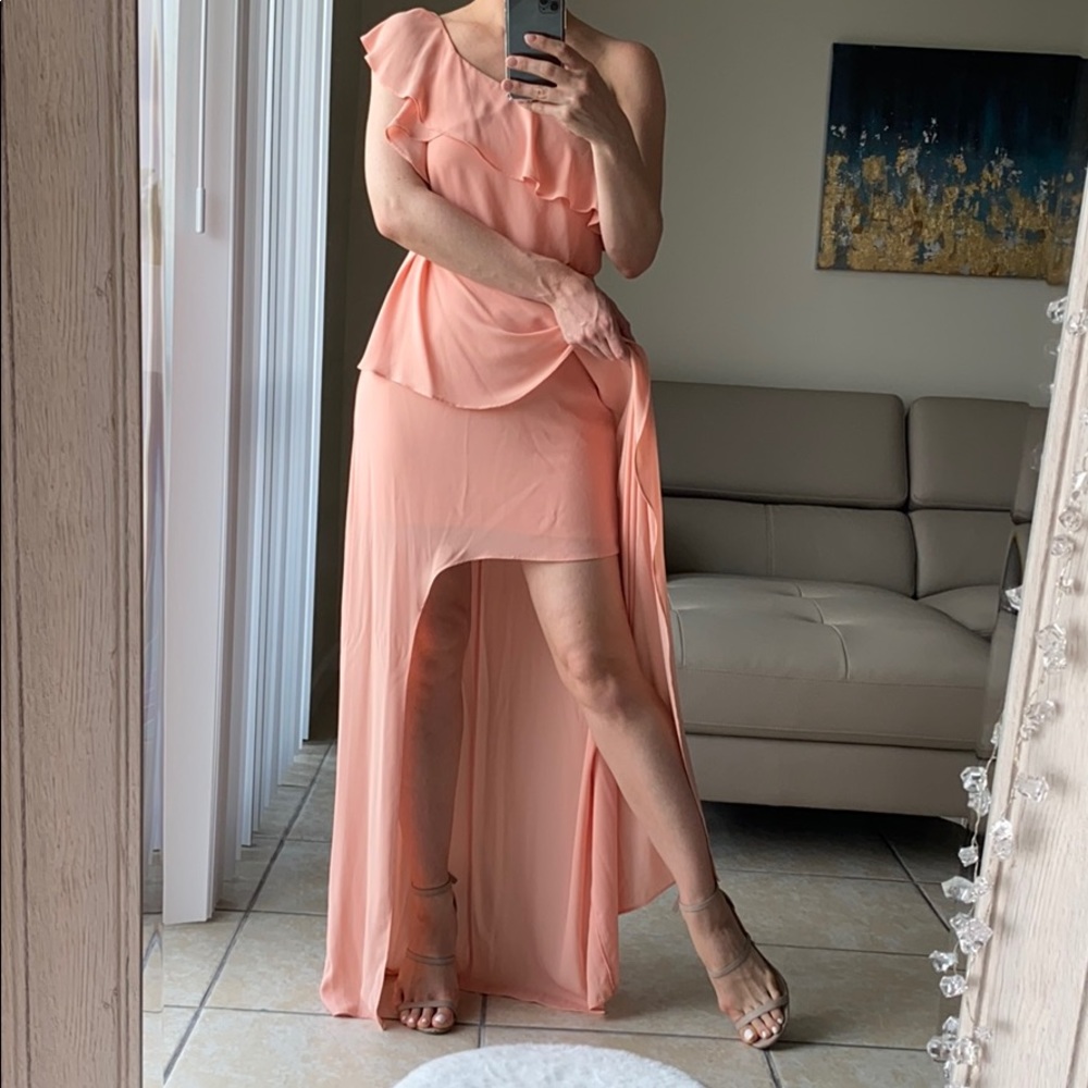 🆕 BCBGMAXAZRIA Gown - Picture 3 of 8